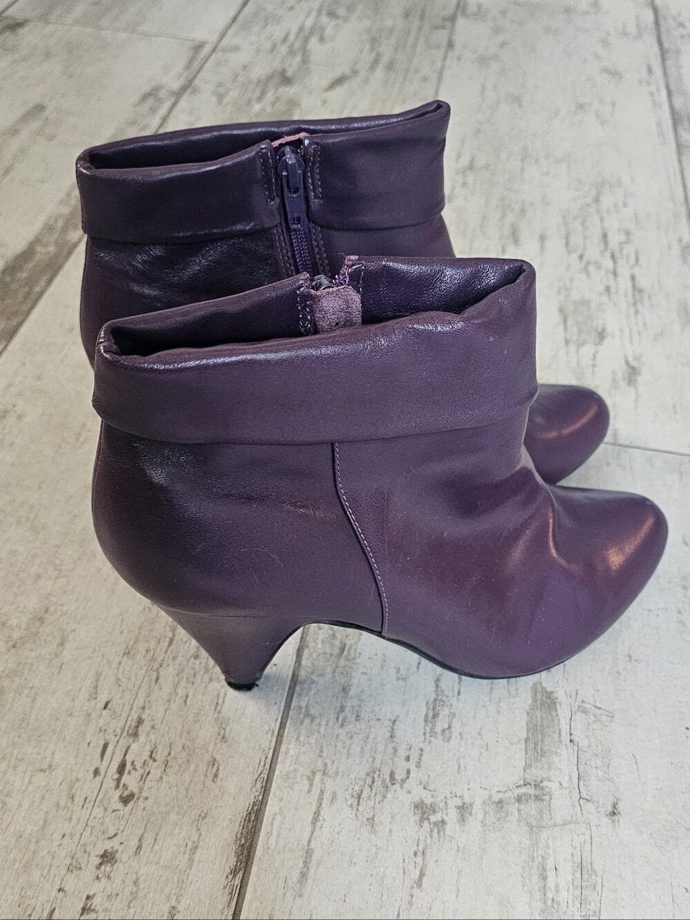 Steve Madden Purple Leather Women's Ankle Boots - Sleek Pointed Toe 80's - 10 - Picture 2 of 6